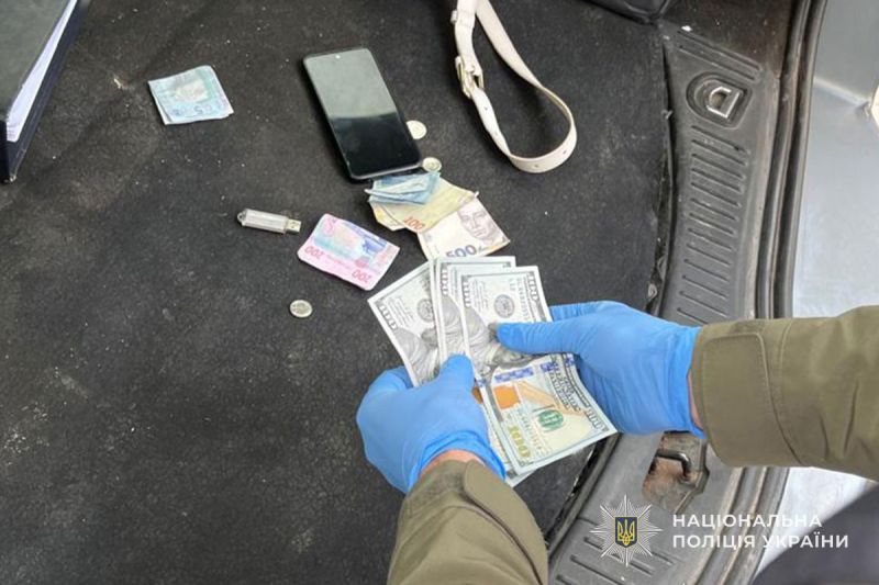 На Тернопільщині судитимуть керівника коледжу за отримання неправомірної вигоди