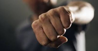 Житель Тернопільського району, який ледь не до смерті побив тітку, сидітиме за ґратами 6 років