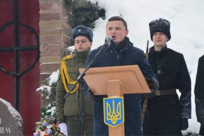 Михайло Головко вшанував пам&#039;ять Героїв Крут у Києві та на Чернігівщині