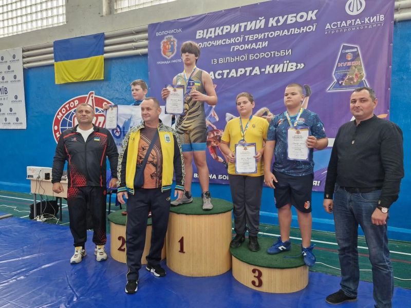 Тернопільські борці вибороли нагороди на Відкритому кубку Волочиської громади