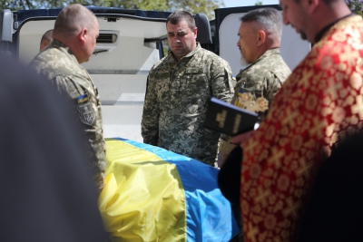 Пройшов 4 війни: у Тернополі попрощалися з Героєм В‘ячеславом Кравчуком (фоторепортаж)