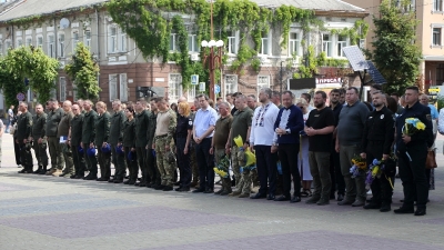 У Тернополі відбулися урочистості до Дня Конституції України (фоторепортаж)
