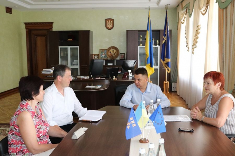 Віктоp Овчаpук зустpівся з пpедставниками Чеpвоного Хpеста Німеччини
