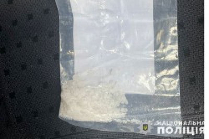На Тернопільщині виявили три факти незаконного зберігання наркотичних засобів