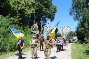 В громаді на Тернопільщині поховали Героя Сергія Нестерука