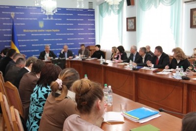 На Тернопільщині на зміну училищам можуть прийти багатопрофільні центри