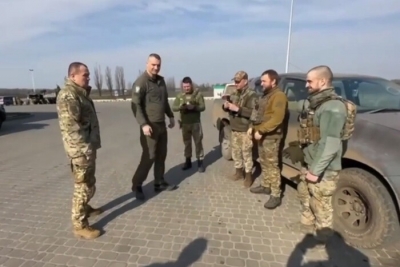 Віталій Кличко з&#039;їздив на передові позиції захисників у Бахмуті та Вугледарі та привіз дрони та тепловізори