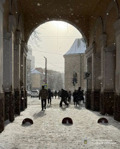 Фейкова виплата «Тепла зима»: шахраї виманили у жительки Кременеччини 90 800 гривень