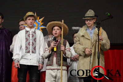Майже десяток вертепів Тернопільського пласту привітали містян з різдвяними святами (фоторепортаж)