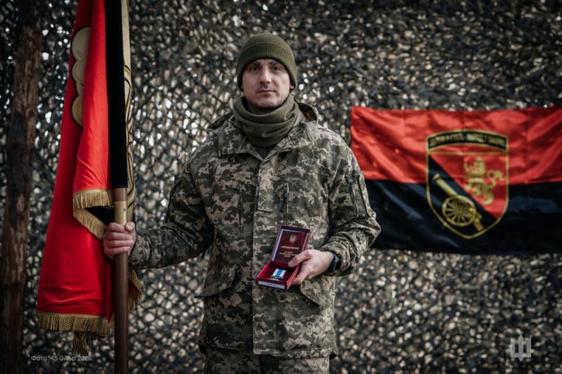 Захисника з Тернополя нагородили медаллю «За військову службу Україні»