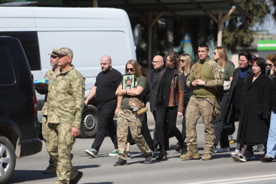 «Країна втратила бойових офіцерів рівня Шухевича»: у Тернополі попрощалися з «Нордом» та «Химерою» (фоторепортаж)