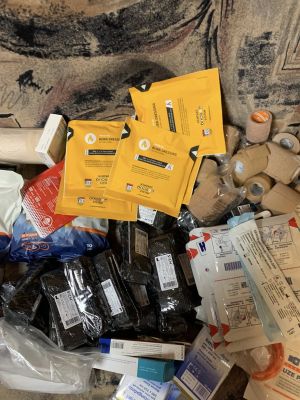 Волонтери «Української команди» Тернопільщини передали партію допомоги медикам евакуаційних бригад