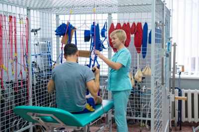 Захисники із громади отримають фінансову допомогу від міста на лікування та придбання спорядження