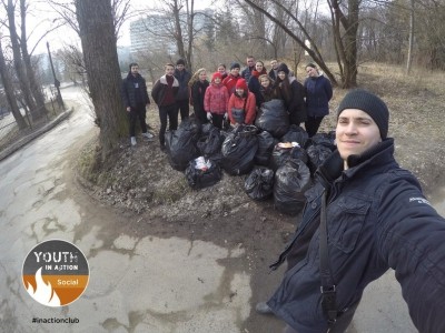 Тернопільська молодь показує приклад