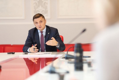 «11 засідань та понад 300 проєктів рішень»: Михайло Головко розповів про рік роботи Тернопільської облради