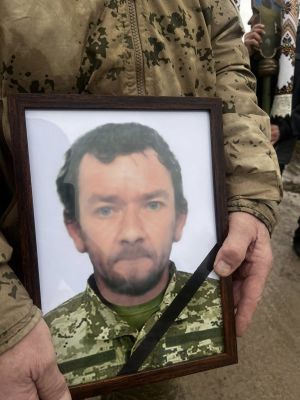 На Тернопільщині поховали Героя Василя Вавіліна