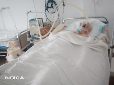 Мати п’ятьох дітей з Тернопільщини тиждень у комі, просять допомогти коштами (фото)
