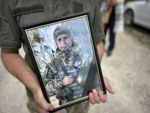 В громаді на Тернопільщині попрощалися із Захисником Олександром Баксою