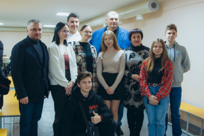 Благодійний фонд народного депутата з Тернополя відремонтував три шкільні укриття у Кривому Розі, куди часто «прилітає»