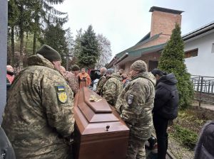 У громаді на Тернопільщині попрощалися з полеглим Героєм Ігорем Рудим
