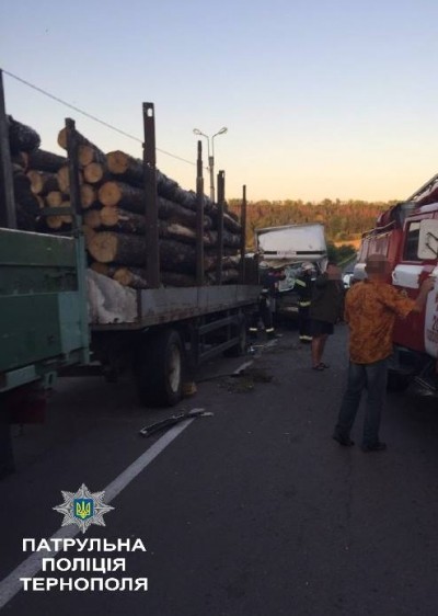 Сонячні промені стали причиною ДТП на Тернопільщині
