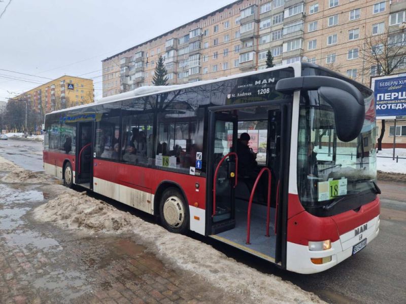 На маршрути Тернополя вийшли нові автобуси MAN
