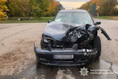 На Тернопільщині вантажівка протаранила легковий автомобіль