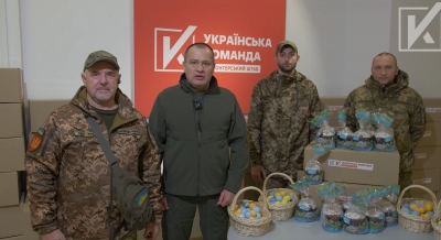 До Великодня «Українська команда» передала на передову тисячі пасок для захисників