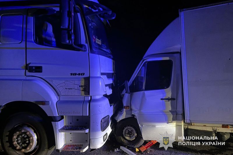 У Тернопільській області зіткнулися фура та вантажний автомобіль