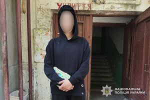 Тернопільські оперативники встановили особу зловмисниці, причетної до крадіжки велосипеда