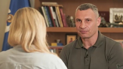 Віддати частину території в обмін на мир було б зрадою, - Кличко в інтерв’ю британському виданню Sky News