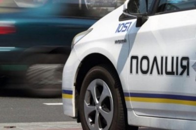 Без документів та з холодною зброєю: тернопільські поліцейські впіймали чергового водія-порушника