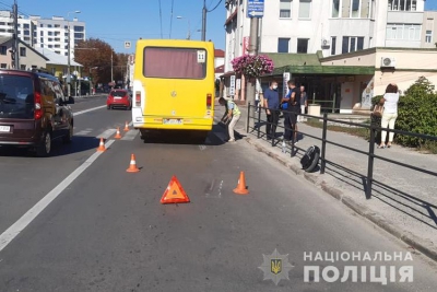 Правоохоронці просять відгукнутися очевидців смертельної ДТП у Тернополі