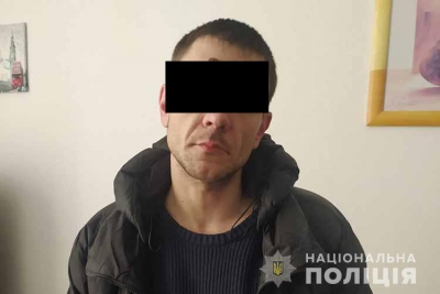 Тернопільські оперативники встановили особу зловмисника, котрий привласнив гроші пенсіонера