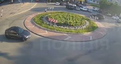 У Тернополі водій Tesla отримав штраф за дрифт на кільці