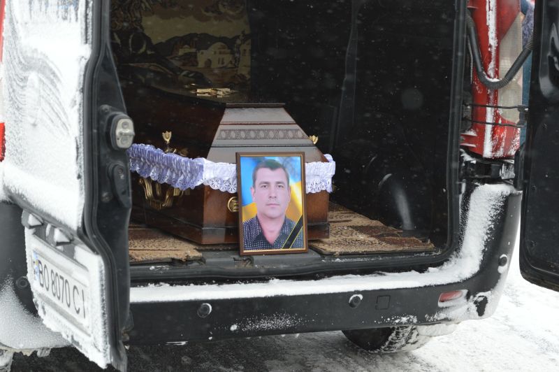 На Тернопільщині поховали Героя Леоніда Зиска