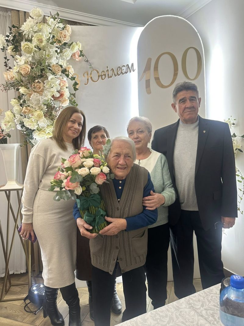 Жителька Тернопільщини відзначила 100-літній ювілей