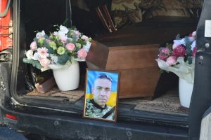 У громаді на Тернопільщині поховали воїна Миколу Хом’яка