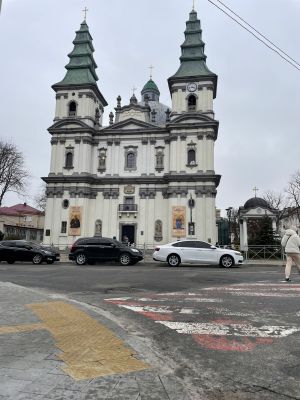 У Тернополі активно впроваджують безбар’єрні маршрути