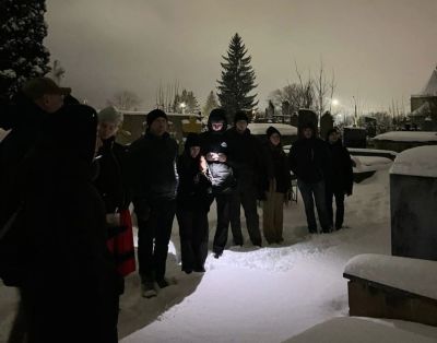 Акція «Кутя для Героїв»: у Тернополі колядою на могилах вшанували загиблих захисників (фото)