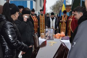 На Тернопільщині поховали Героя Миколу Мигу