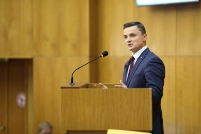 Михайло Головко: «Друга сесія Тернопільської обласної ради ухвалила важливі рішення щодо відновлення роботи аеропорту в Тернополі»