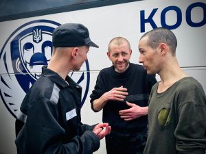 Наші вдома: відбувся черговий обмін військовополоненими