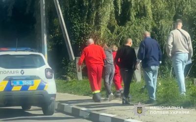 На Тернопільщині поліцейський врятував життя 35-річній жінці