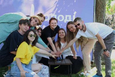 У Тернополі заклали Капсулу часу з побажаннями від молоді