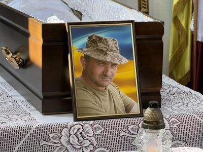 Назавжди до рідного дому повернули полеглого воїна з Тернопільщини