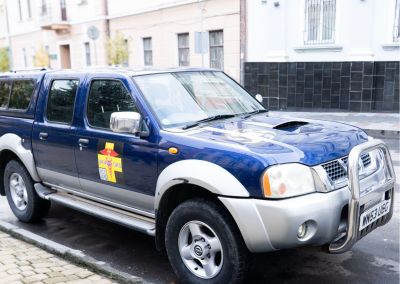 Тернопіль для ЗСУ: Бійці 110-ої бригади отримали позашляховик від міста