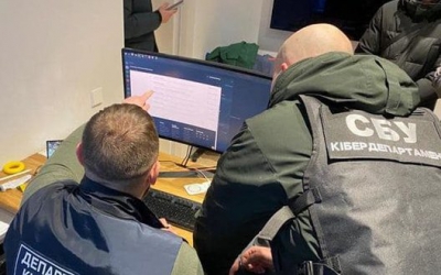 Російські хакери проти українських кіберів. Наші - кращі!