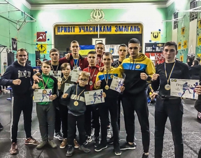 Десять нагород привезли тернопільські боксери з Івано-Франківська