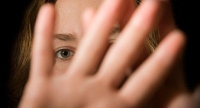 У Тернополі 10-річна дитина викликала патрульних, бо її матір била бабусю